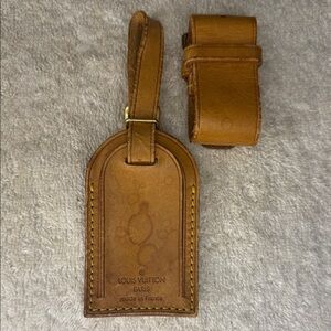 Vintage Louis Vuitton Luggage Tag and Poignier in Vachetta Leather (13W)